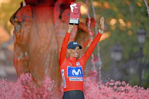 Enric Mas conquista la Vuelta a España y rompe su racha de podios sin victoria