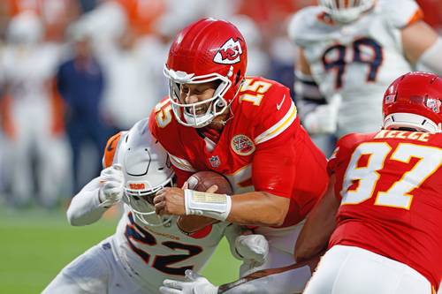 Patrick Mahomes lidera el triunfo de Kansas City en su regreso a la NFL