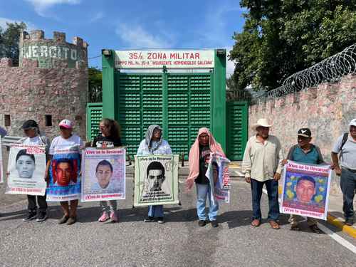 Exigen justicia en Chilpancingo a 12 años de la desaparición de los 43 normalistas de Ayotzinapa