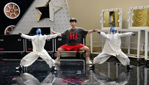 Robots humanoides de origen chino sorprenden en la final de America’s Got Talent
